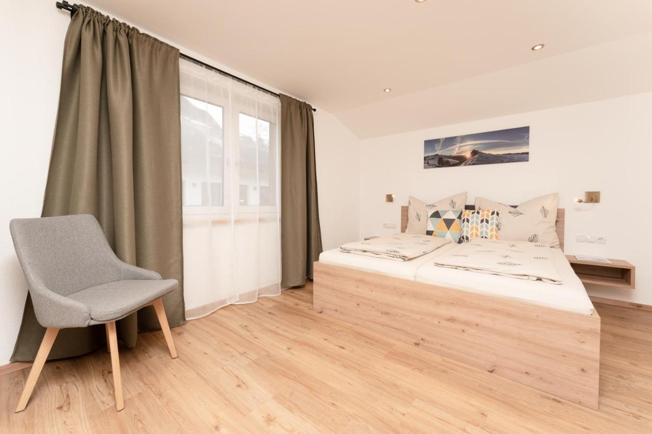 Bergnest Oetztal - Appartements 엄하우젠 외부 사진